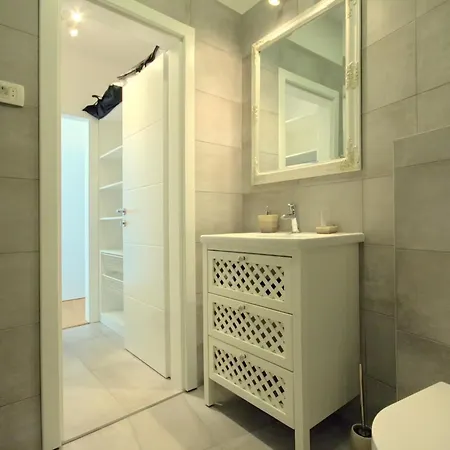 Complex Luve Villa Rosini