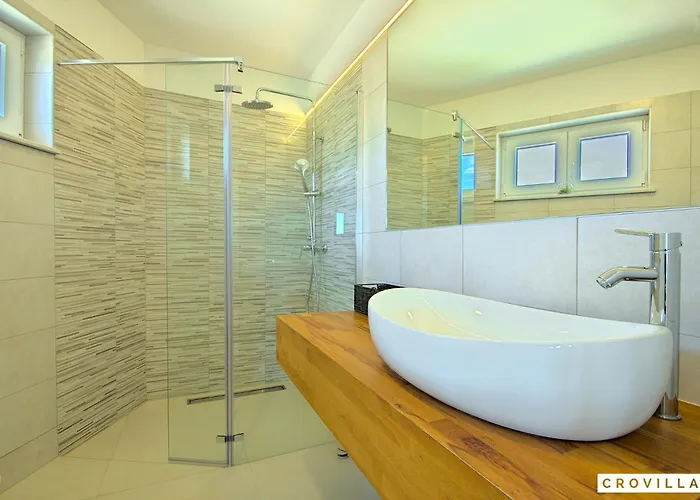 Complex Luve * Rosini